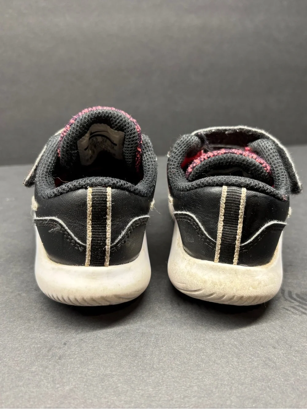 Nike Kids Pink and Black Knit Hook-and-Loop Sneakers